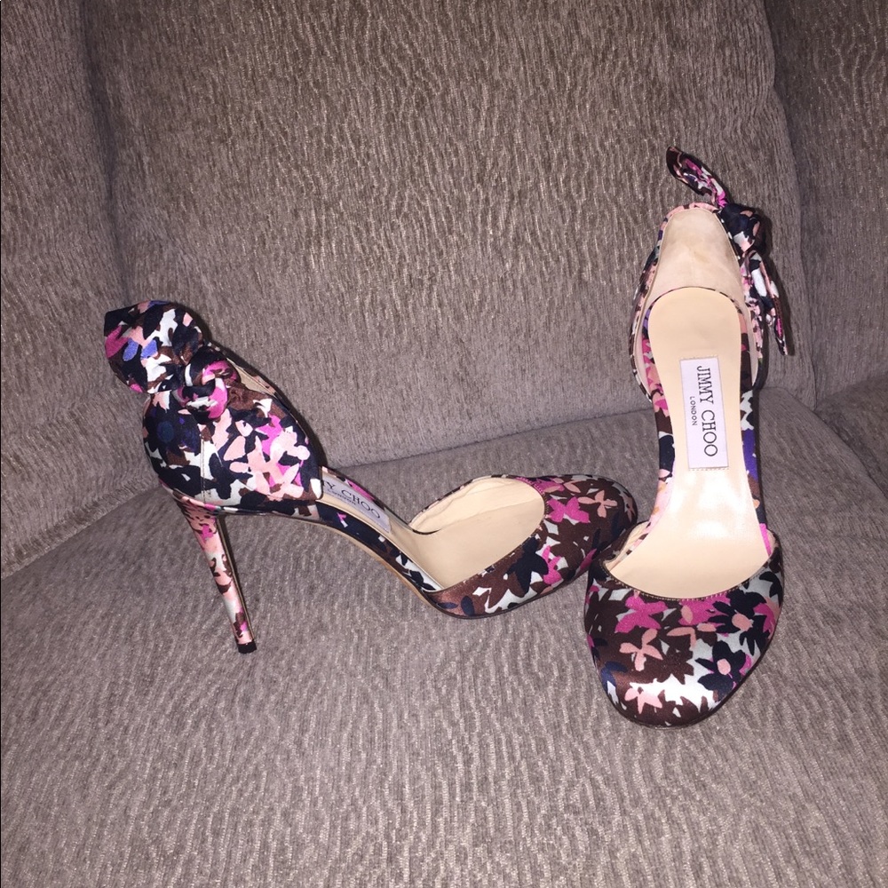 Jimmy Choo black floral pumps size 7